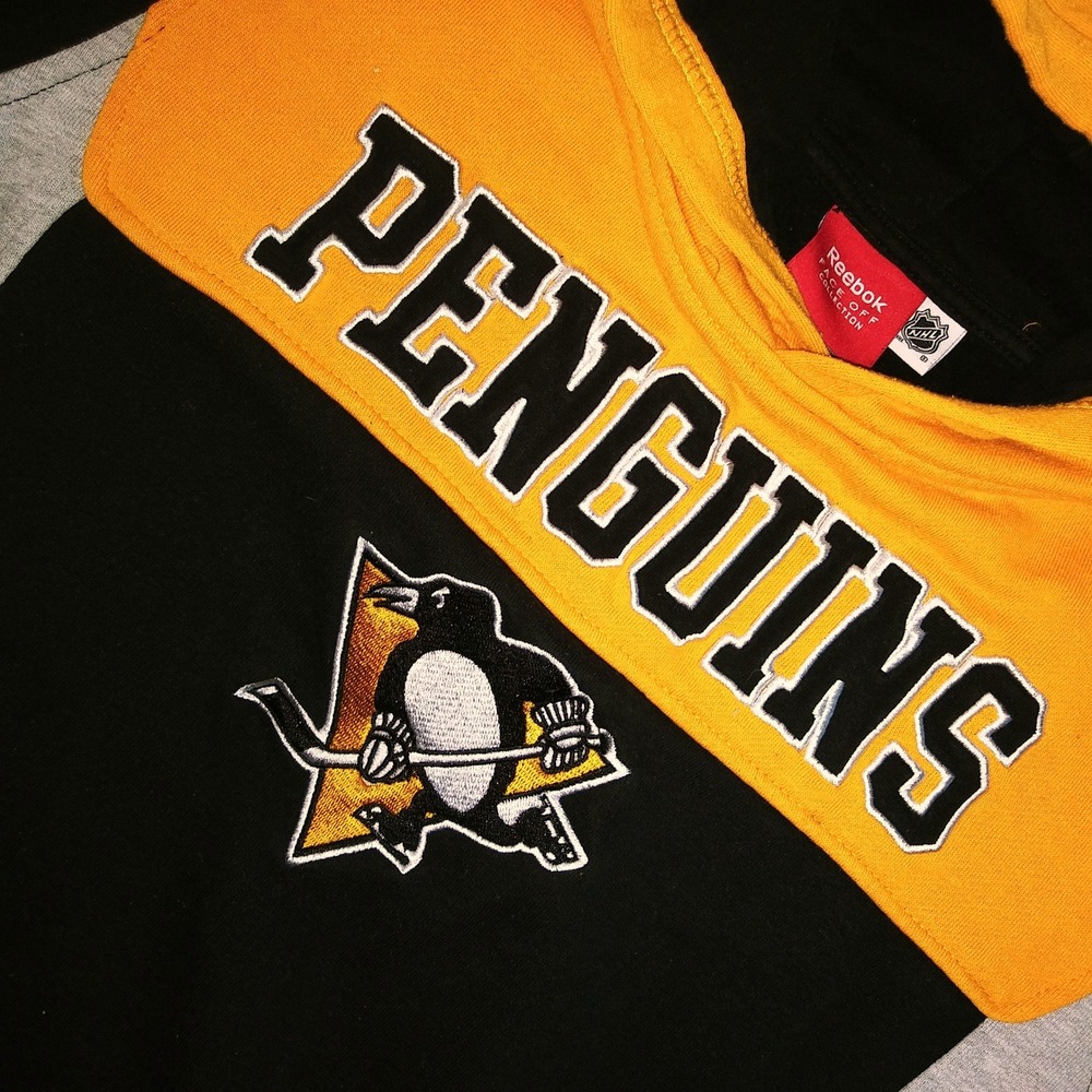Kids Pittsburgh Penguins Reebok Face Off Hooded Sweatshirt Black Gold L‎ 14 16